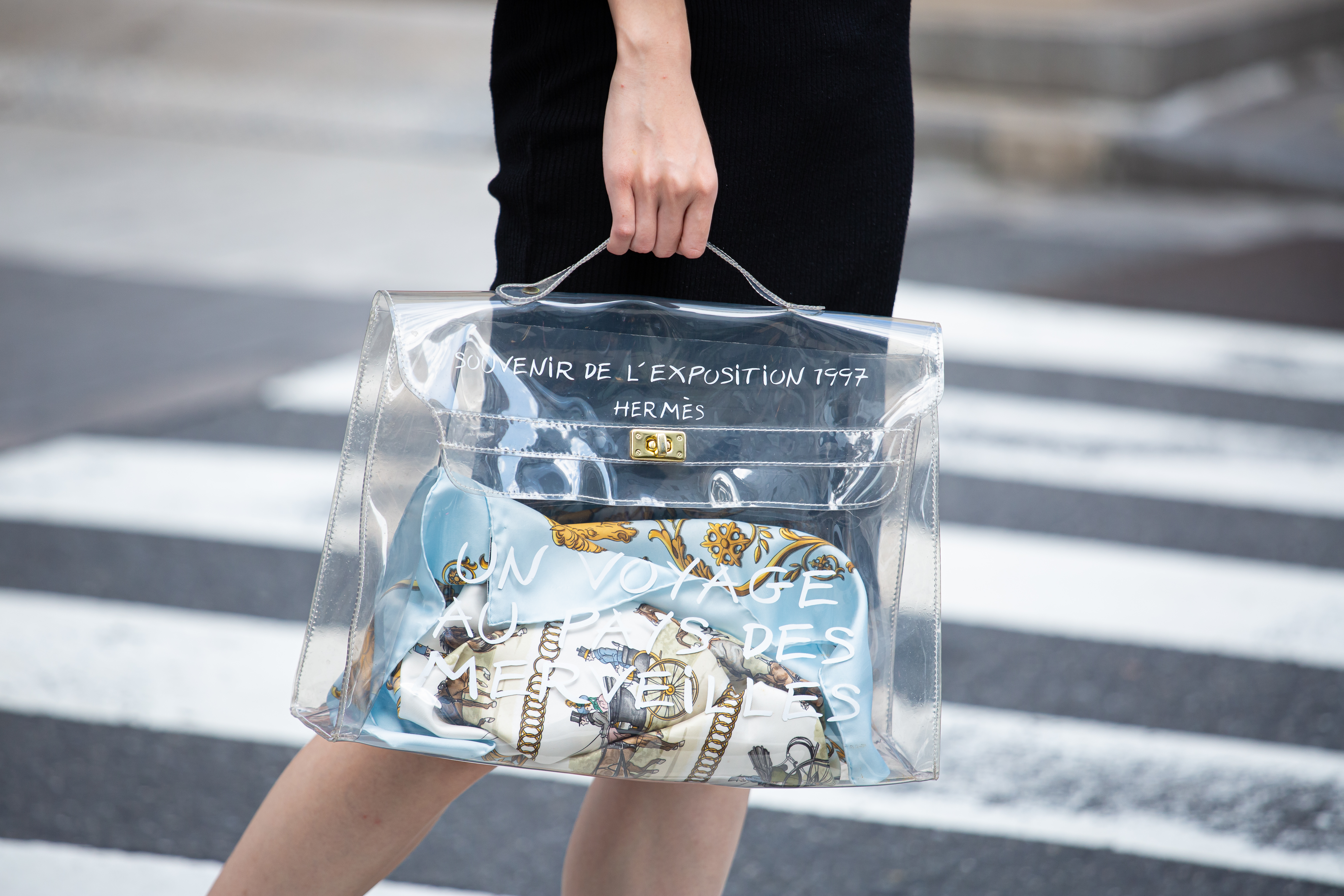 Hermès Vinyl Kelly 背後的故事
