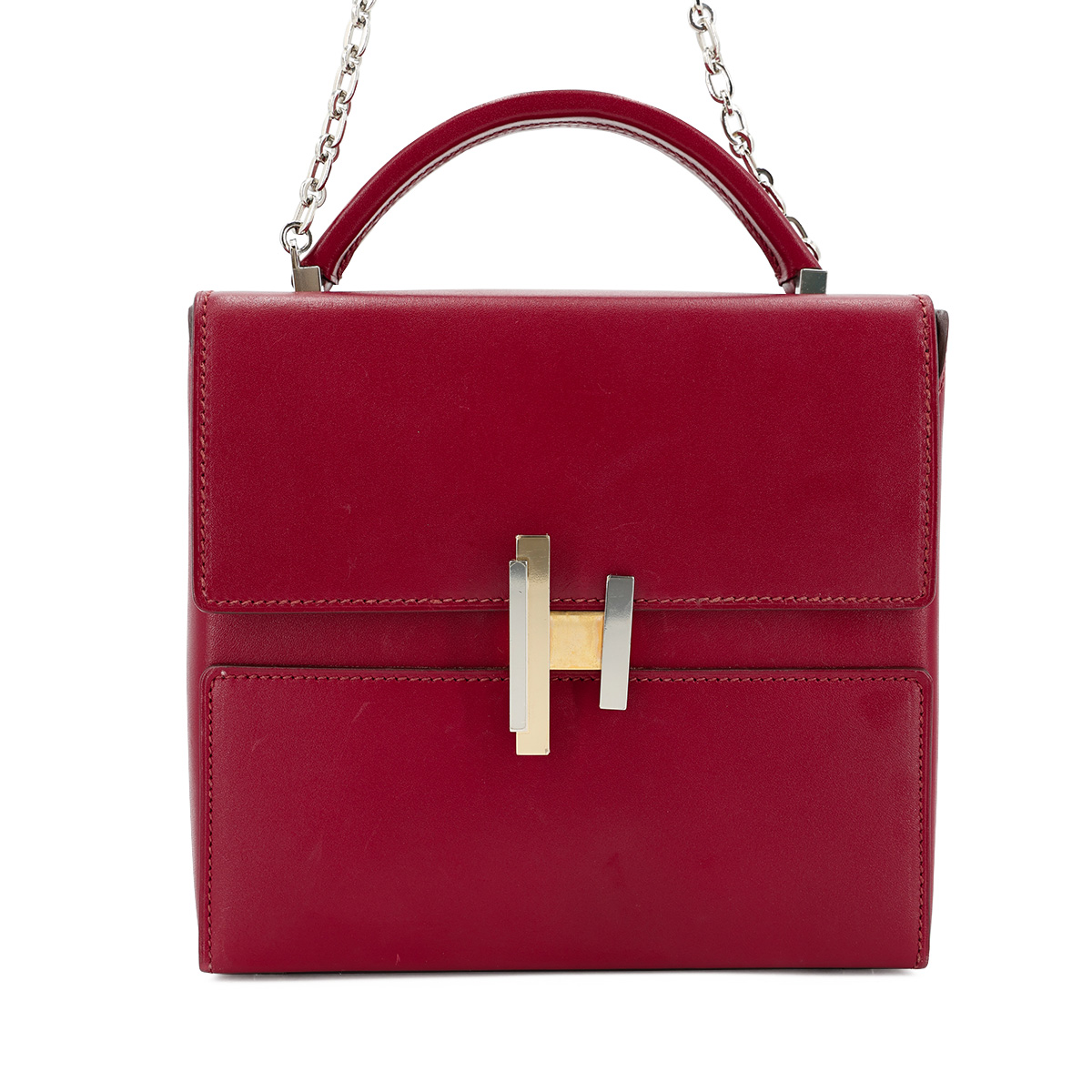 HERMÈS Cinhetic Box Bag in Rubis Tadelakt leather with Palladium