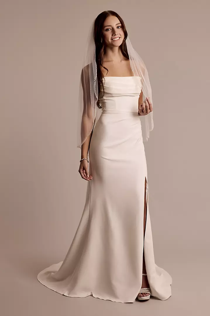 Scalloped Pearl Edge Mid-Length Tulle Veil | David's Bridal
