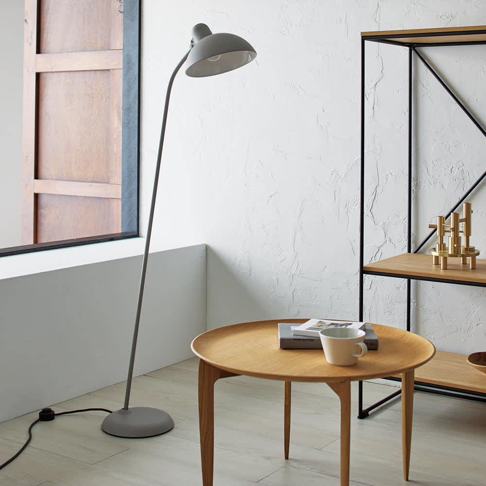 カイザー・イデル フロアランプ 6556-F［Fritz Hansen・フリッツ