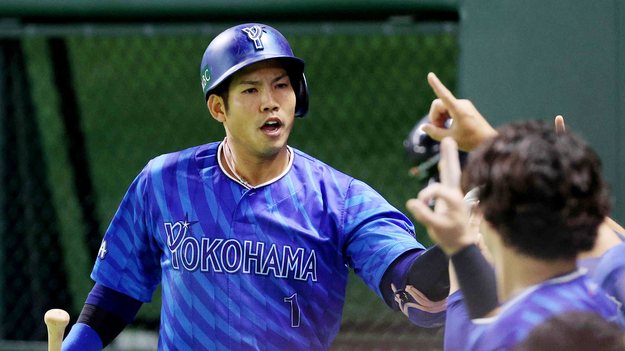DeNAベイスターズ桑原将志選手の実使用バット ベイスターズ 桑原選手実