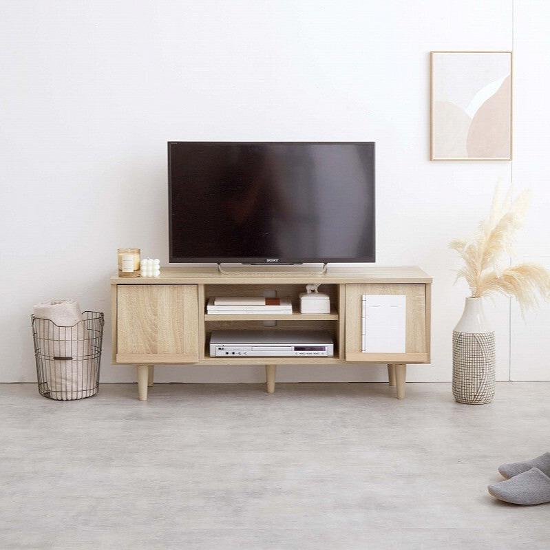 コンパクトフラップ扉テレビ台 | 省スペースで収納力も兼ね備えた