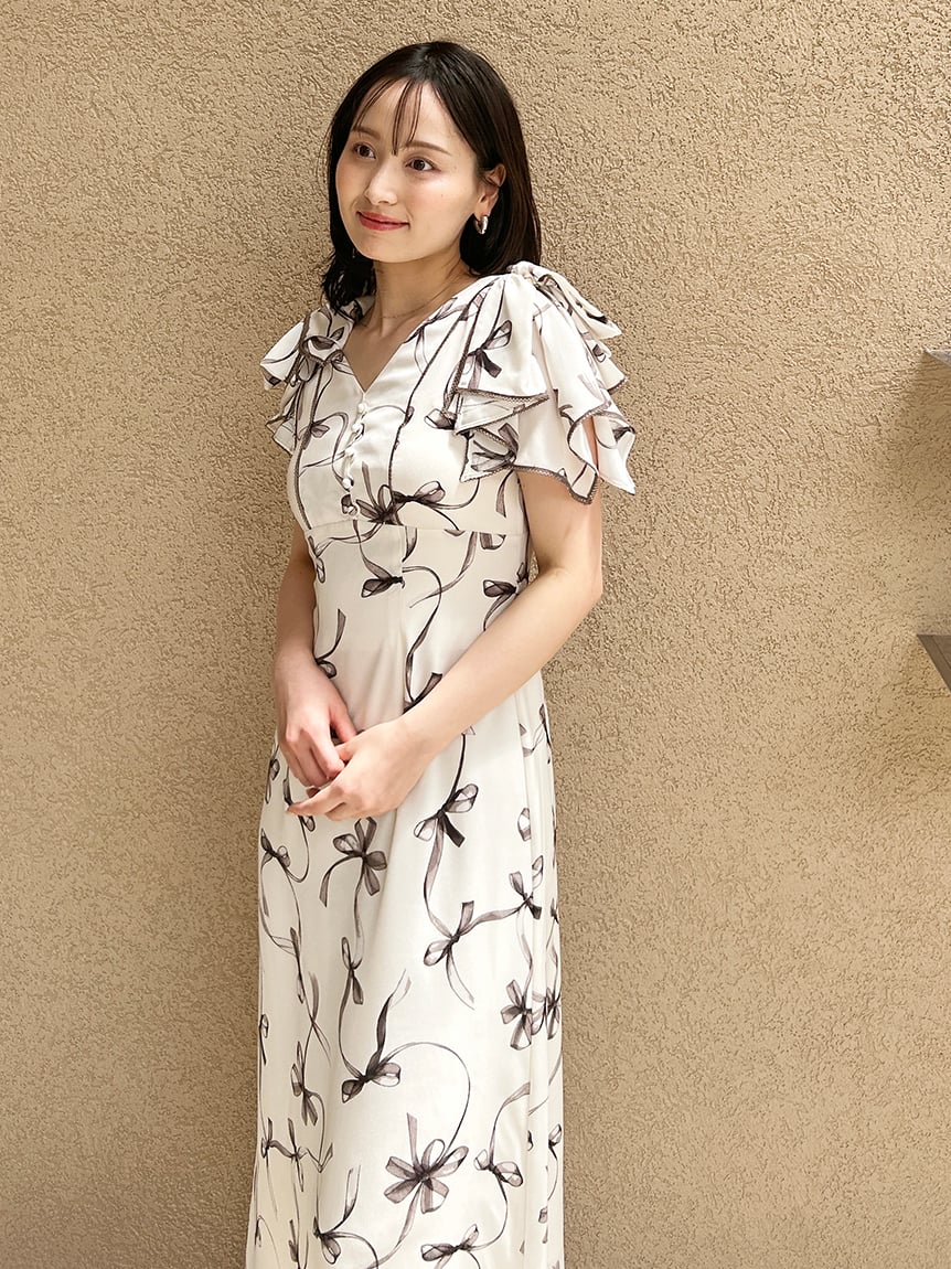 00サイズあり】Sustainableリボンプリントワンピース(マキシ・ロング