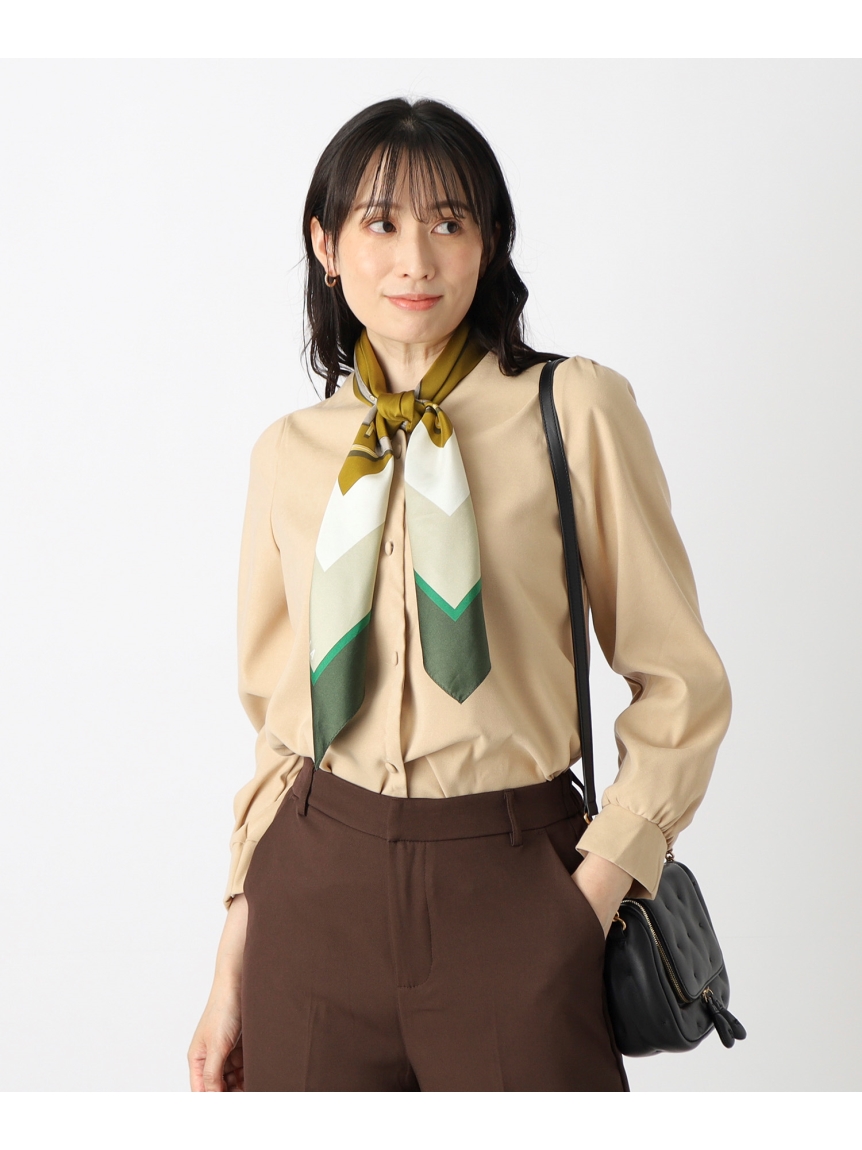 スカーフ】フルラ (FURLA) ベルトスクエア 88cm×88cm UV 手洗い可