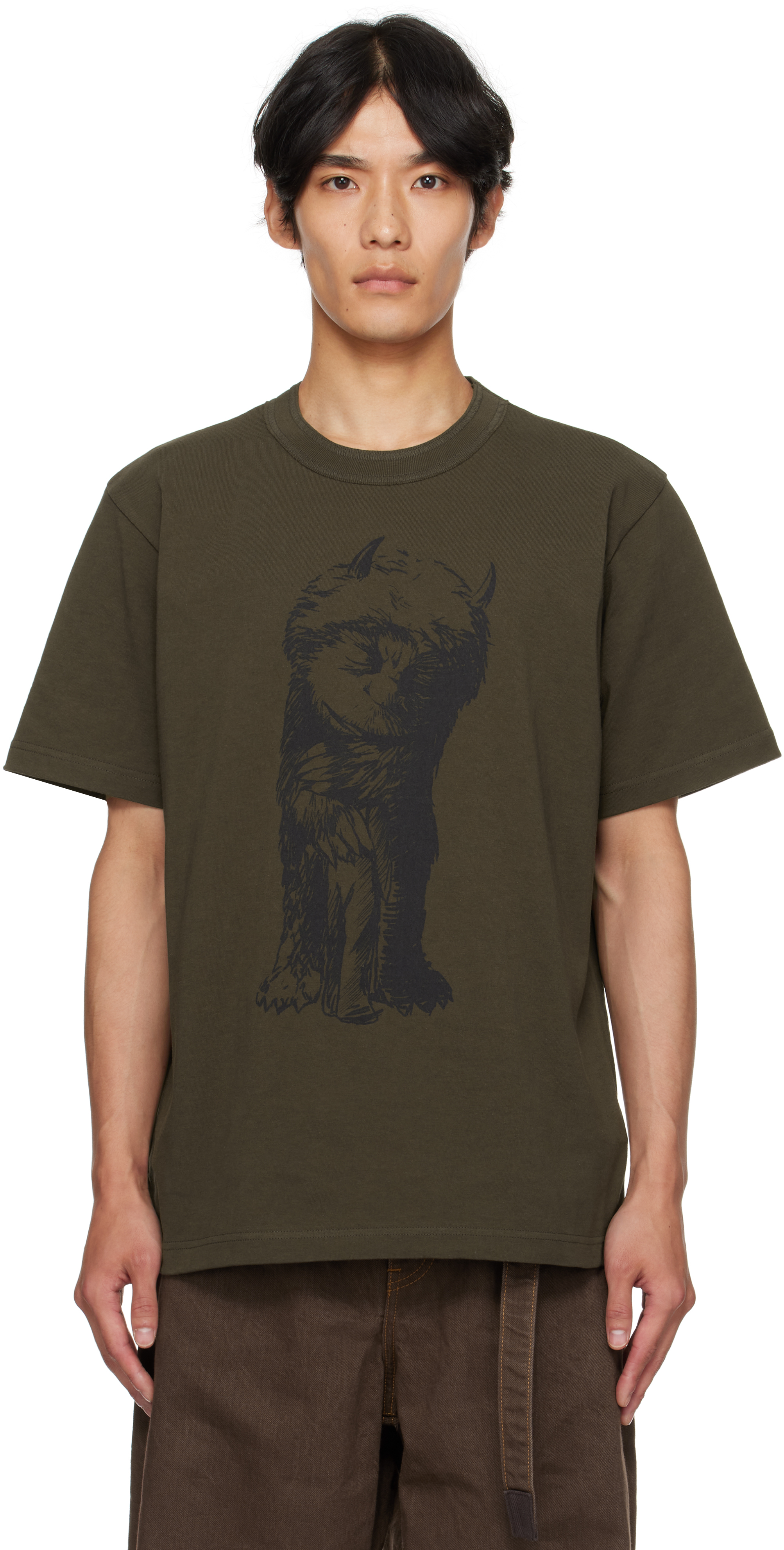 sacaiのカーキ 'Where The Wild Things Are' Tシャツがセール中