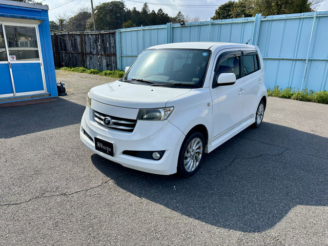 中古車買うなら自社ローンのR9AUTOへ。千葉県柏市で各種車両取り揃え