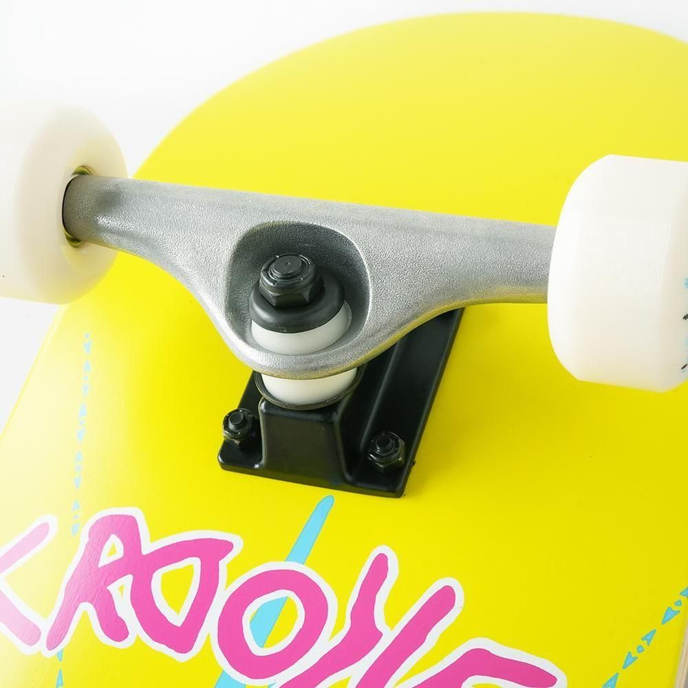 KROOKED ( クルキッド ) コンプリートデッキ STYLE YELLOW 【 8.0
