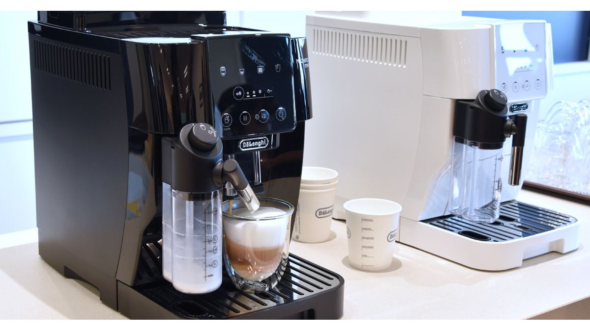フワッフワ泡の本格カプチーノがワンタッチで！ 人気No.1の全自動