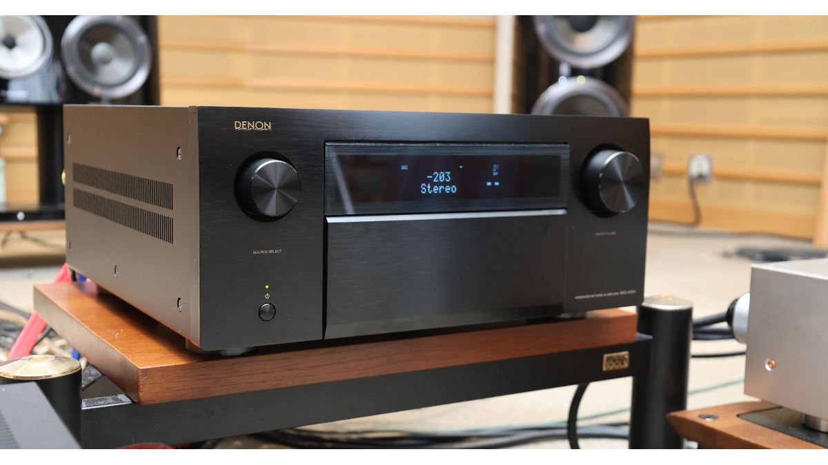 サラウンドの極みを実現できる13ch AVアンプ「AVC-A10H」 - 価格.com
