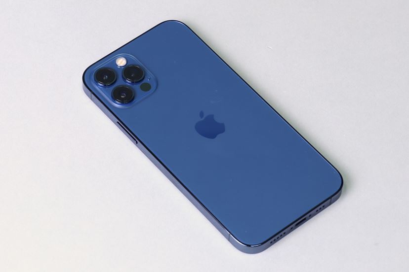 iPhone 12」と「iPhone 12 Pro」を徹底レビュー！ 5G、カメラ、MagSafe