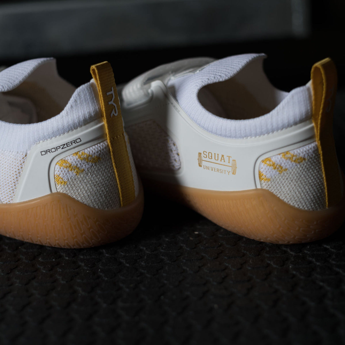TYR DZ-1 DropZero Stability Strap Barefoot Trainer - White/Gold