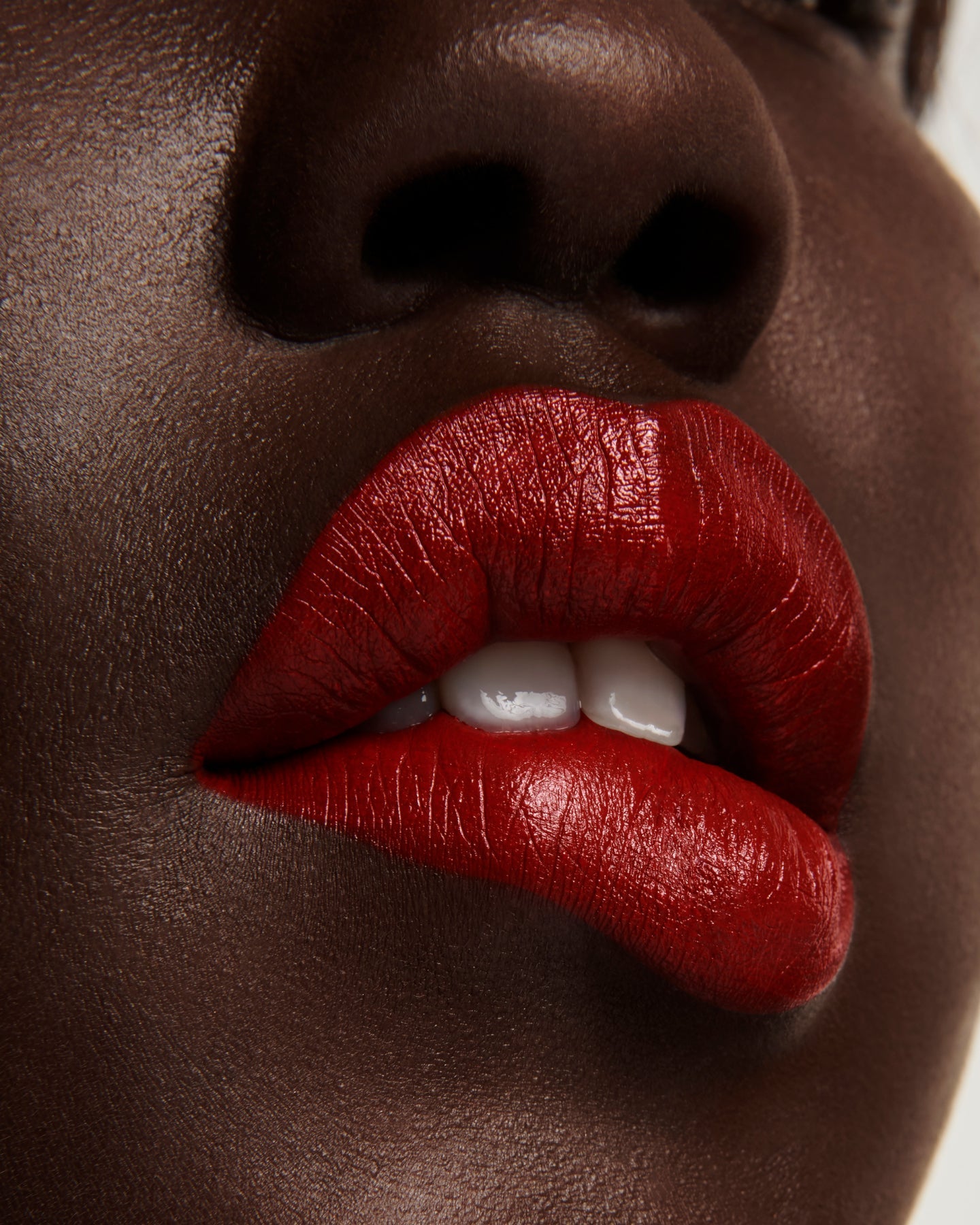 LIPS – Isamaya