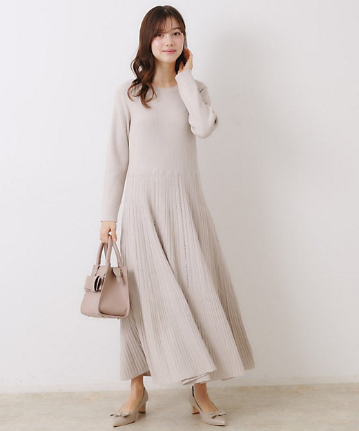 上品な落ち感・美シルエット】アイレットリブデザインニットワンピース