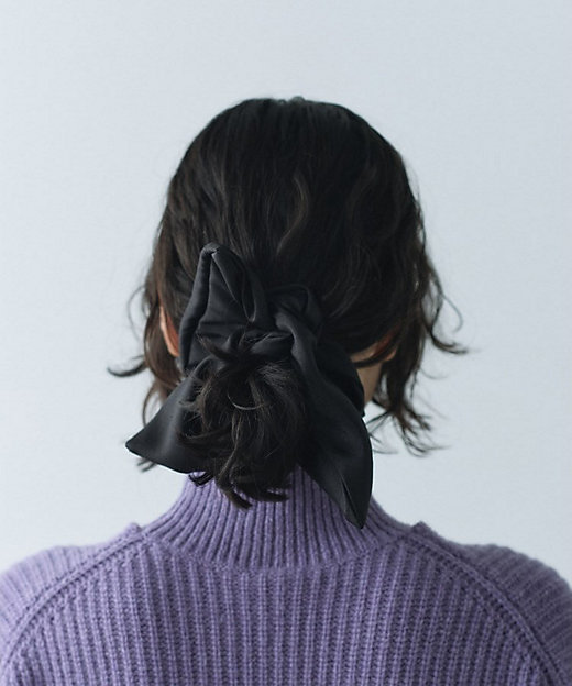 heyep｜Silk Square Medium Scrunchie