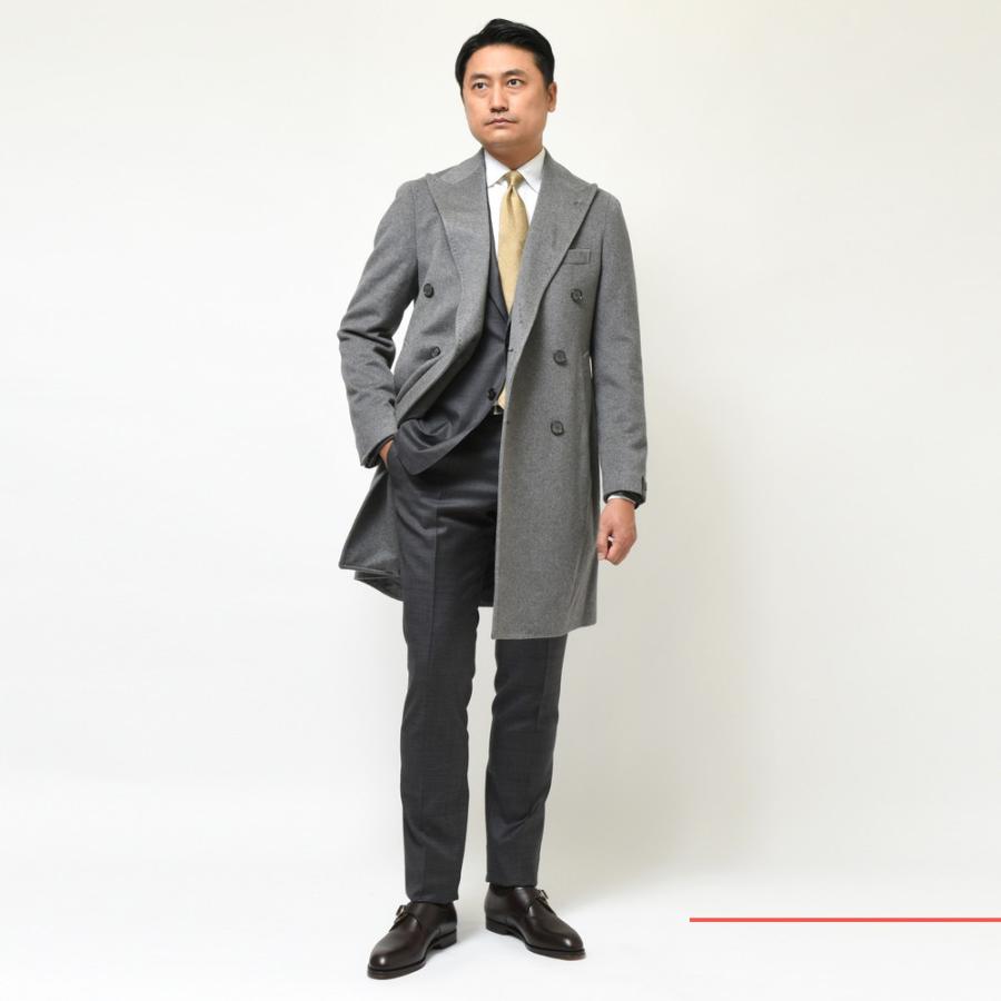 TAGLIATORE（タリアトーレ）カシミアフランネルダブルチェスター