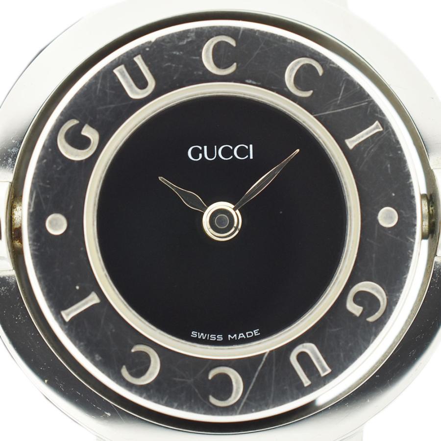 GUCCI（グッチ） 腕時計 ターンフェイス バングルウォッチ 黒文字盤