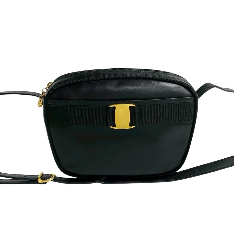 極 美品 Salvatore Ferragamo サルヴァトーレフェラガモ ヴァラリボン
