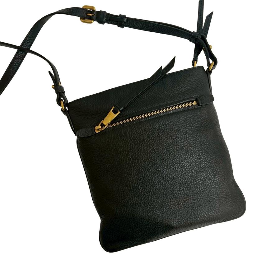 PRADA（プラダ） 極 美品 希少品 ロゴ ゴールド 金具 レザー 本革 ミニ