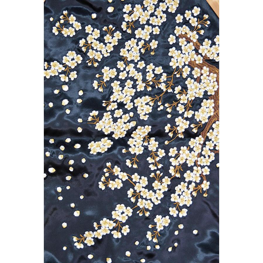 桜吹雪スカジャン 絡繰魂 242121 和柄 和風 刺繍 さくら サクラ
