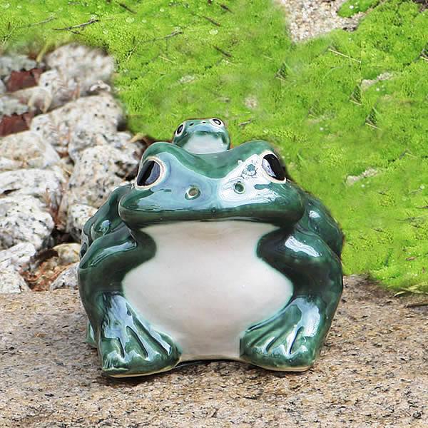 信楽焼 蛙 置物 かえる 陶器 縁起物 かわいい カエル おしゃれ ギフト