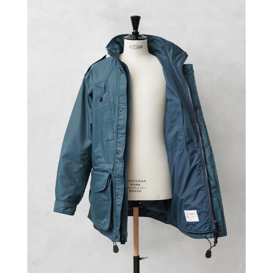 MILITARY（ミリタリー） 実物 新品 デッドストック カナダ軍 ROYAL