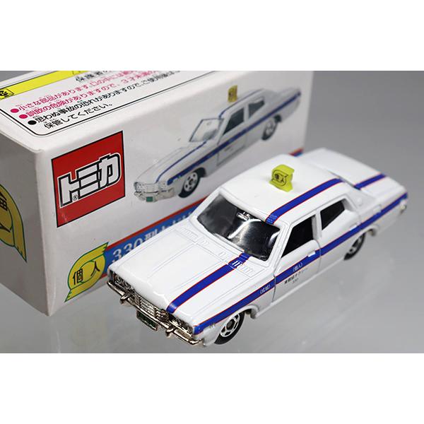 トミカ 日産 セドリック 330型 東個協タクシー ※アド特注 : ミニカー