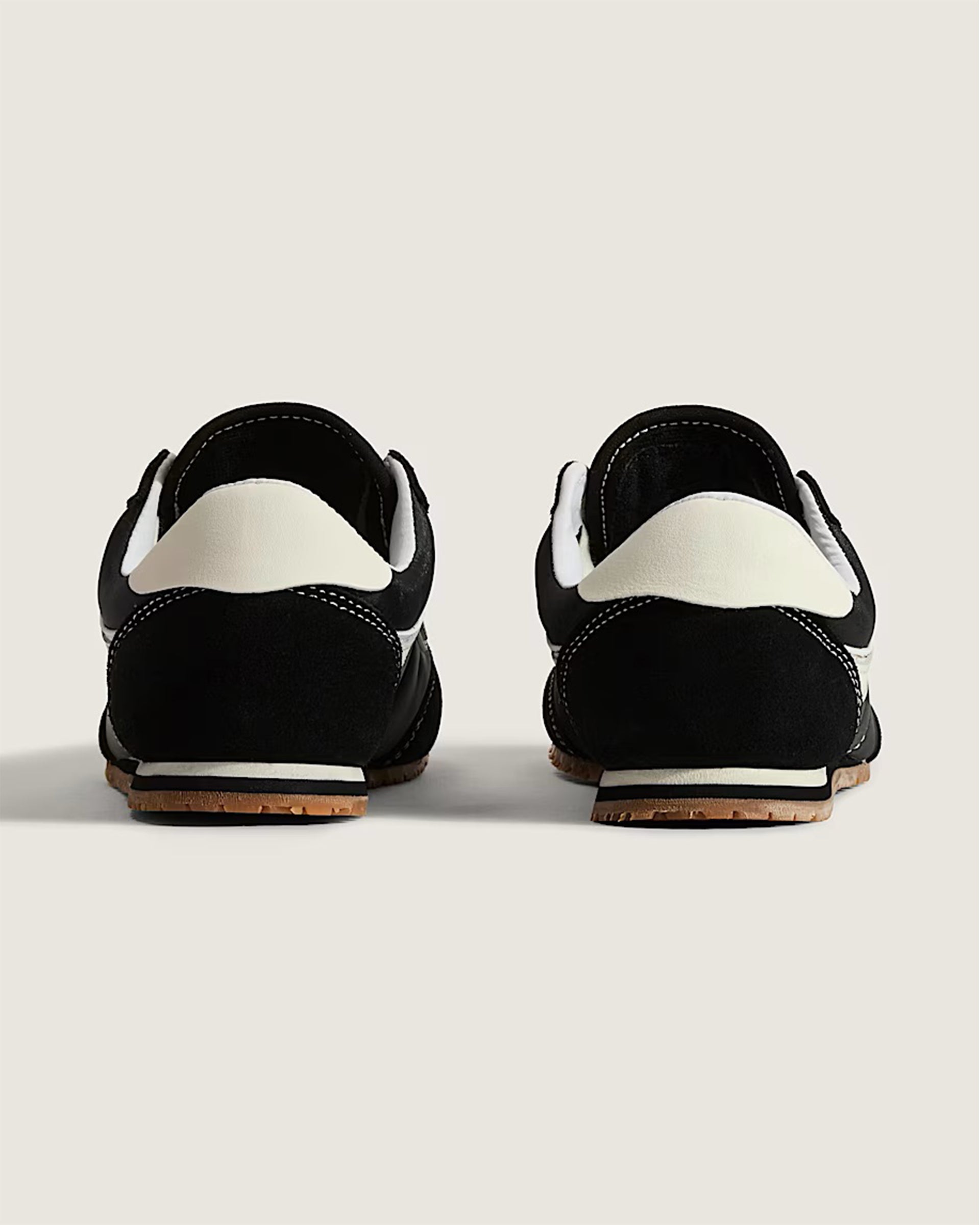 Super Lowpro Shoe - Black – Jack's Surfboards