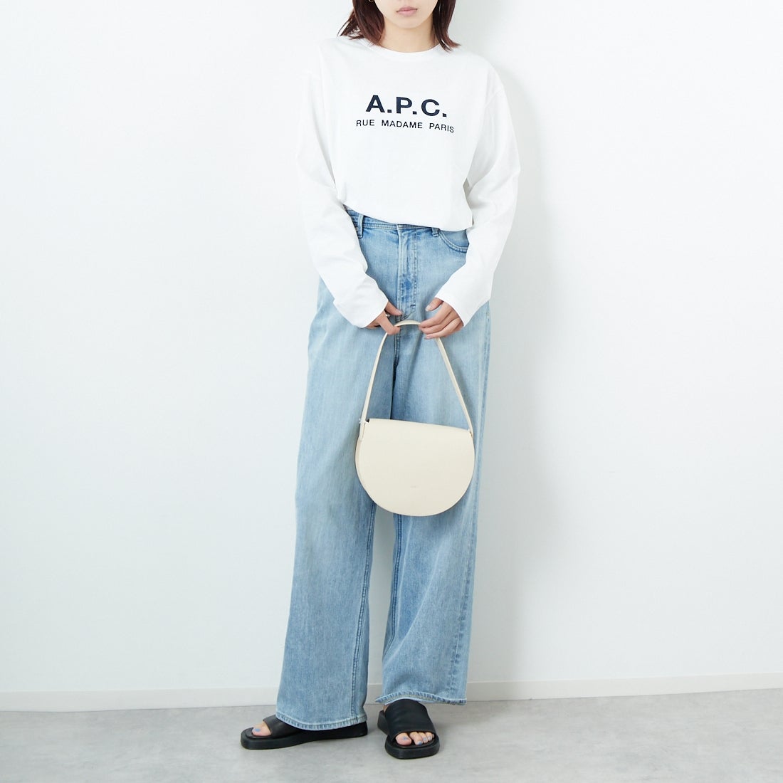 A.P.C. [アー・ペー・セー] ロゴ刺繍 ロングスリーブTシャツ [RUE
