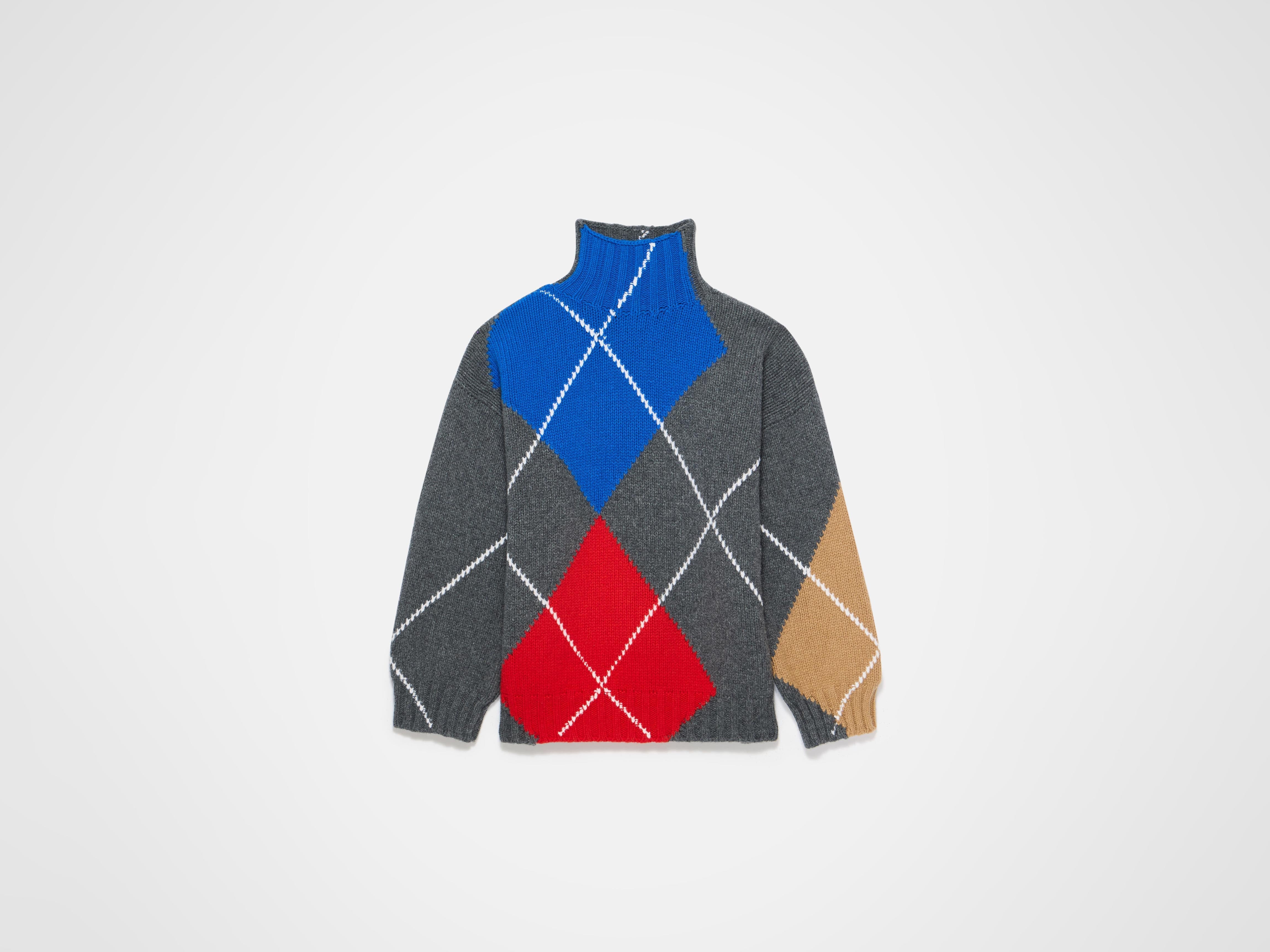 MENS JW ANDERSON X PRINGLE TURTLE-NECK ARGYLE JUMPER IN CHARCOAL