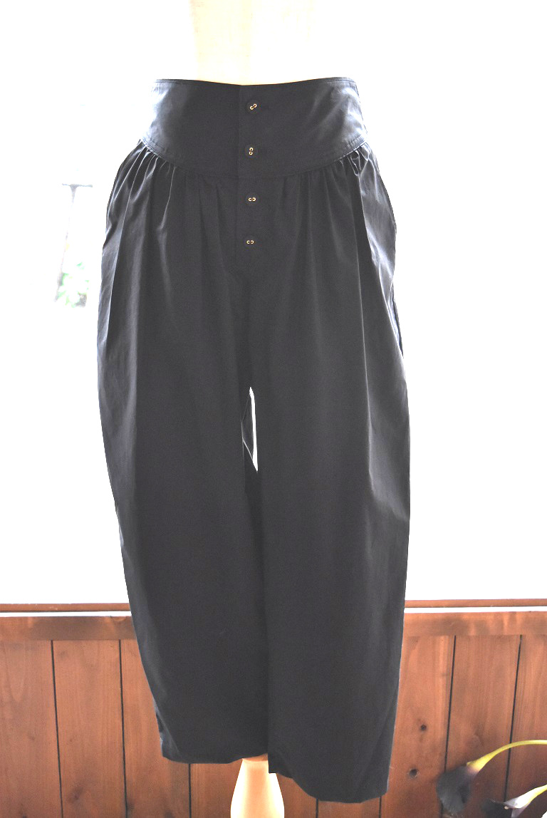Porter des boutons(ポルテデブトン) 21S/S コクーンパンツ | 大阪
