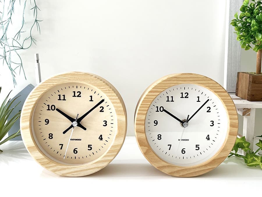 km-132_dual_use_clock_7