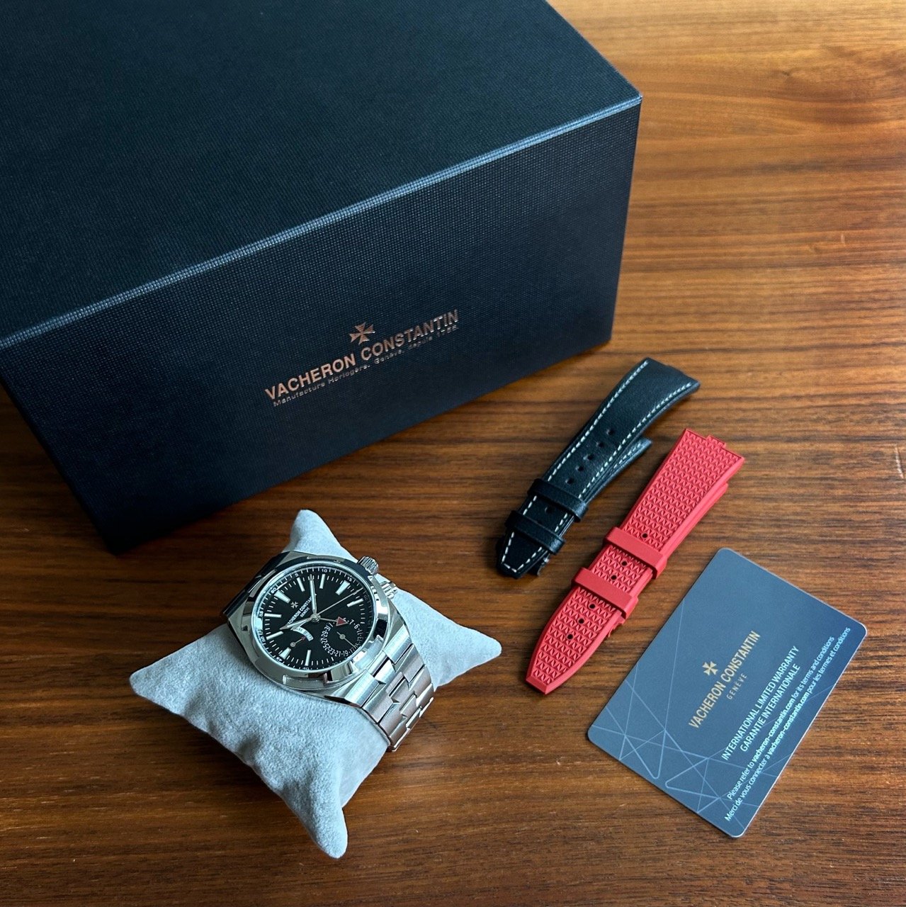 Buy Vacheron Constantin Overseas Dual Time 7920V/210A-B546 Black