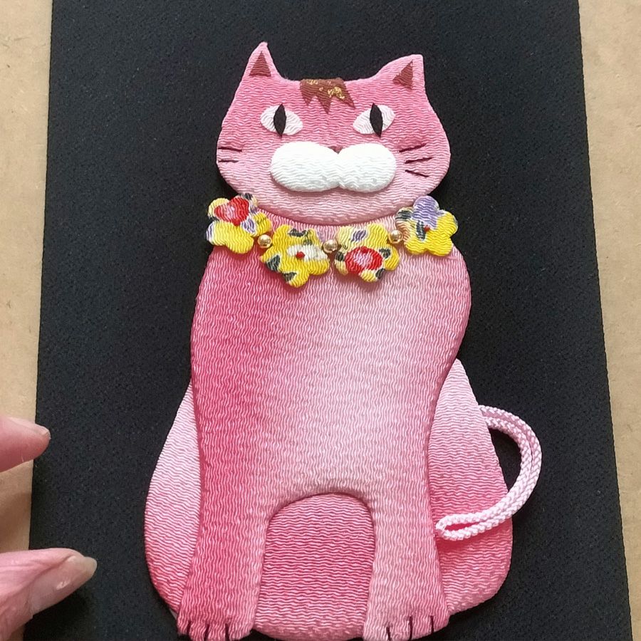 手芸キット 愛しの猫たち 押絵の壁掛け・首輪ピンク猫 |生地 和柄/和布