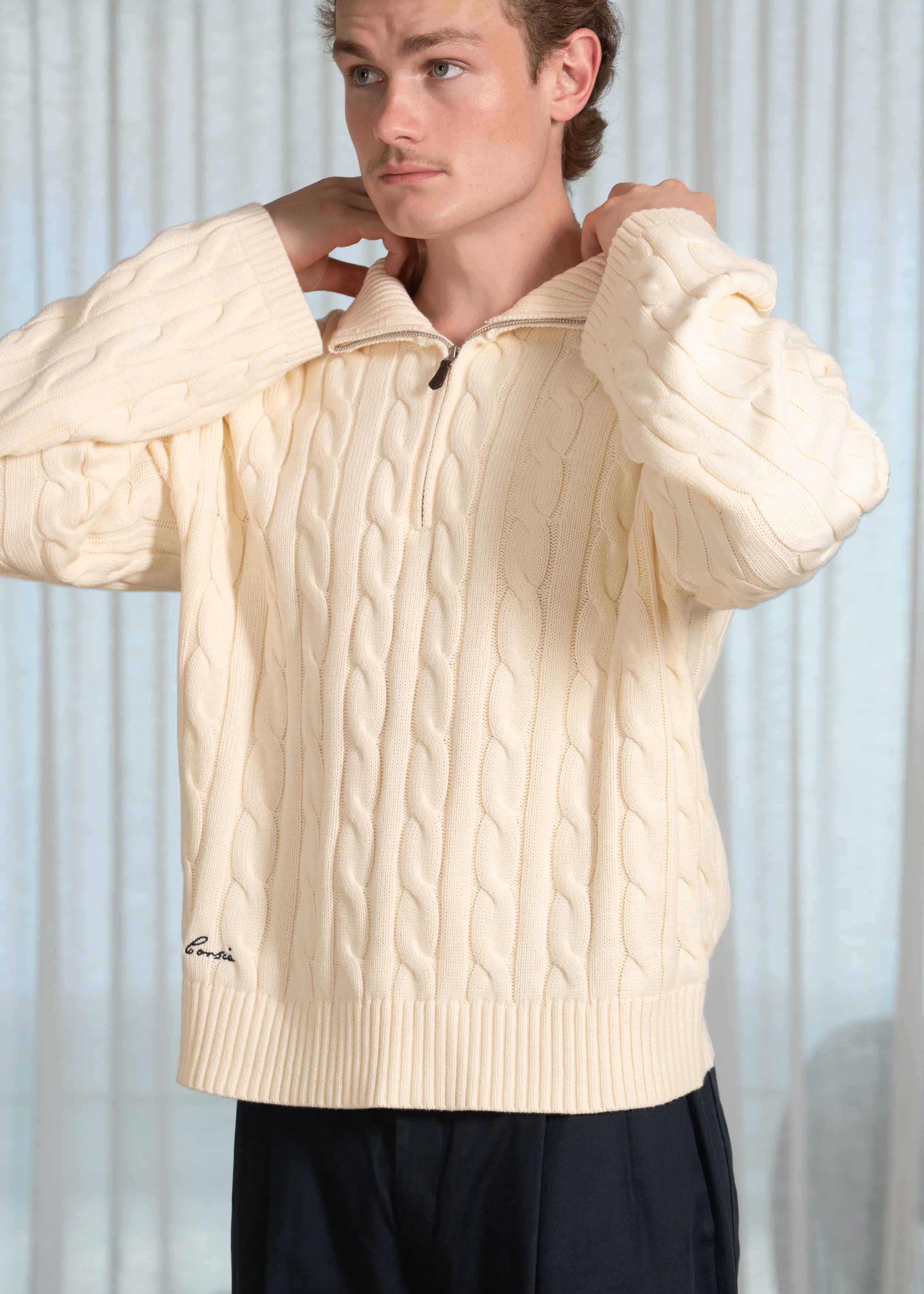 Wide Sleeve Cable Knit – La Corsia