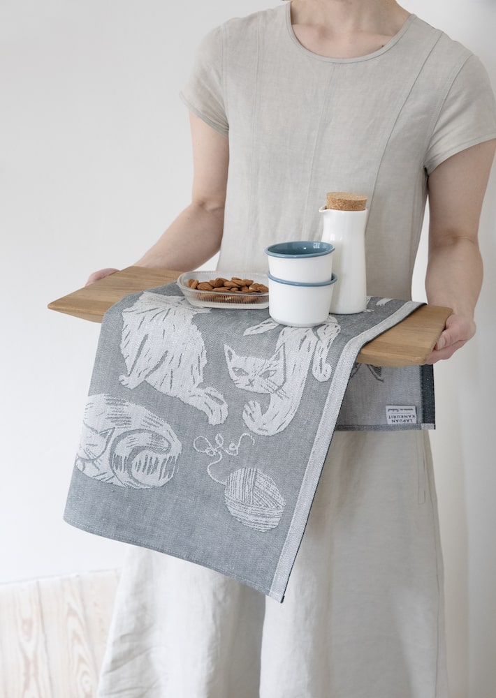 KISSANPÄIVÄT towel 46x70cm – LAPUAN KANKURIT（ラプアンカンクリ）