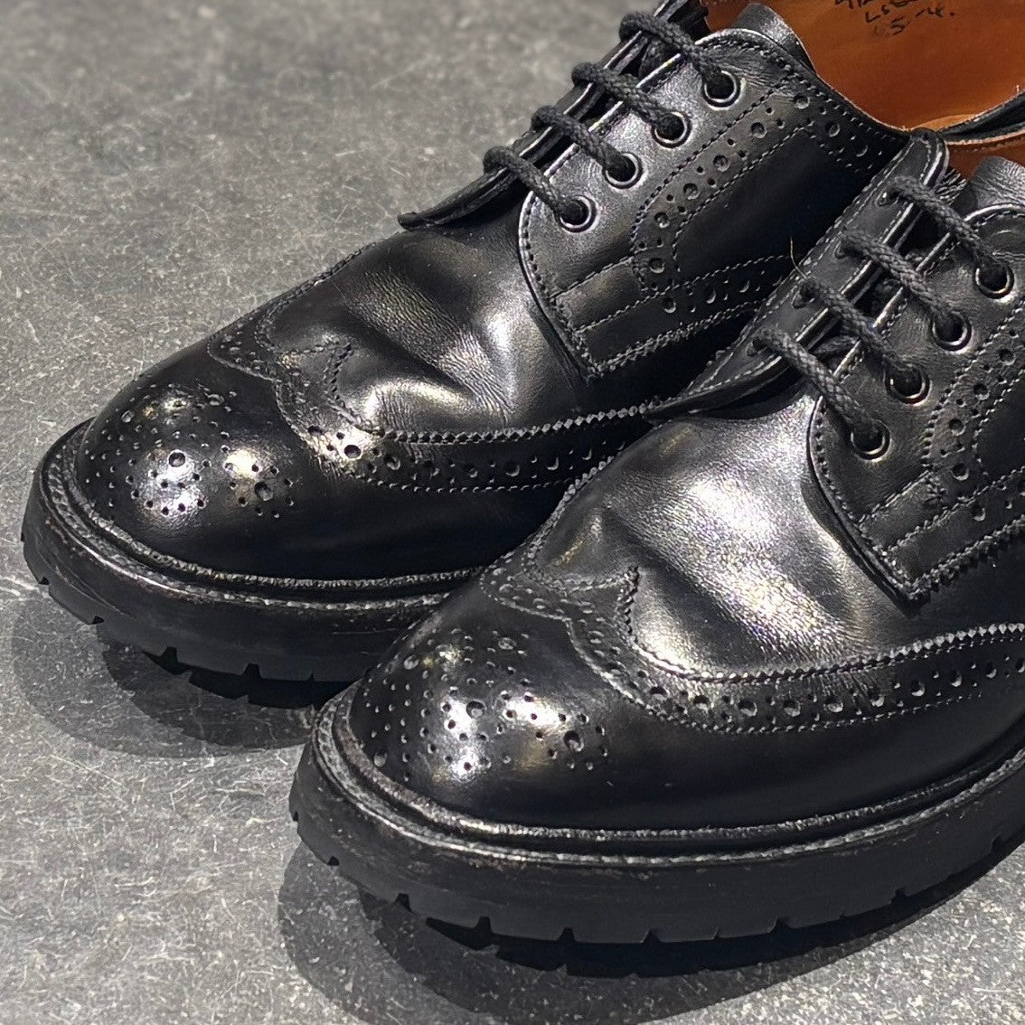 Tricker's】 トリッカーズ レザーシューズ バートン L5633 ウイング