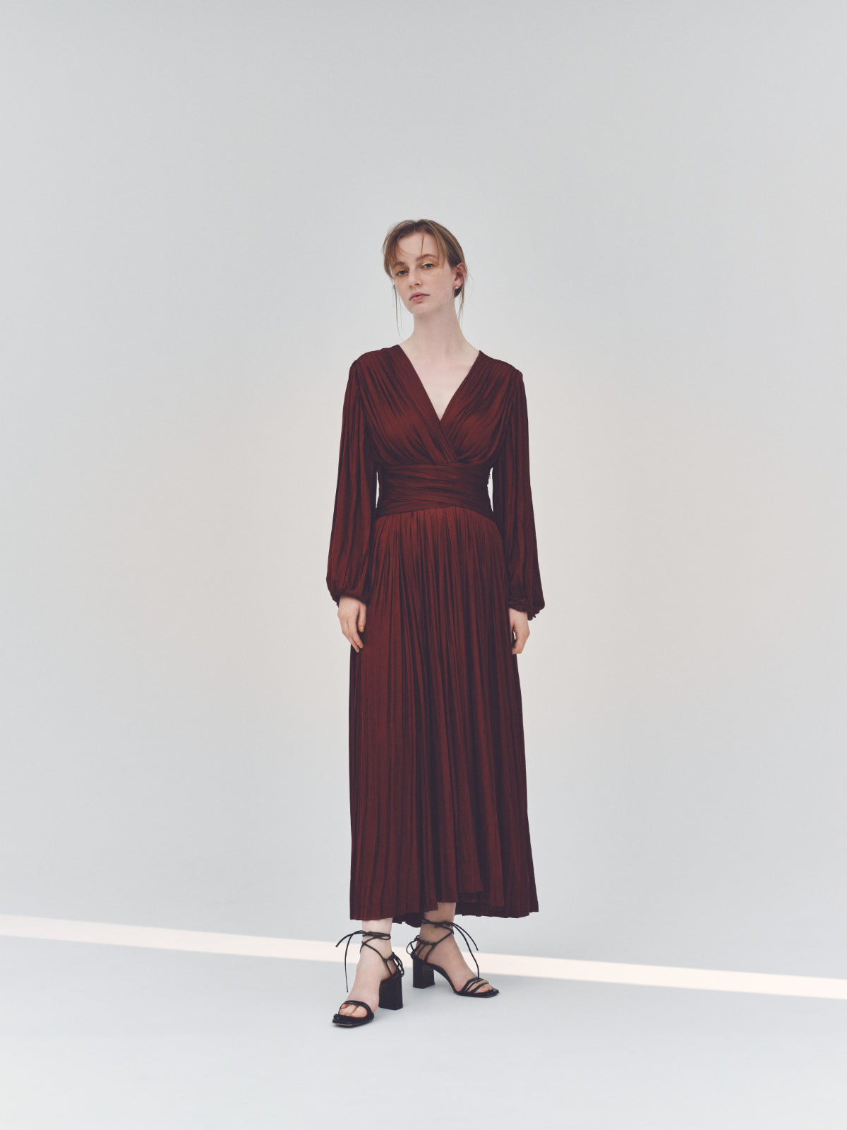 再入荷】Flare pleats Dress – L'AUBE BLANC