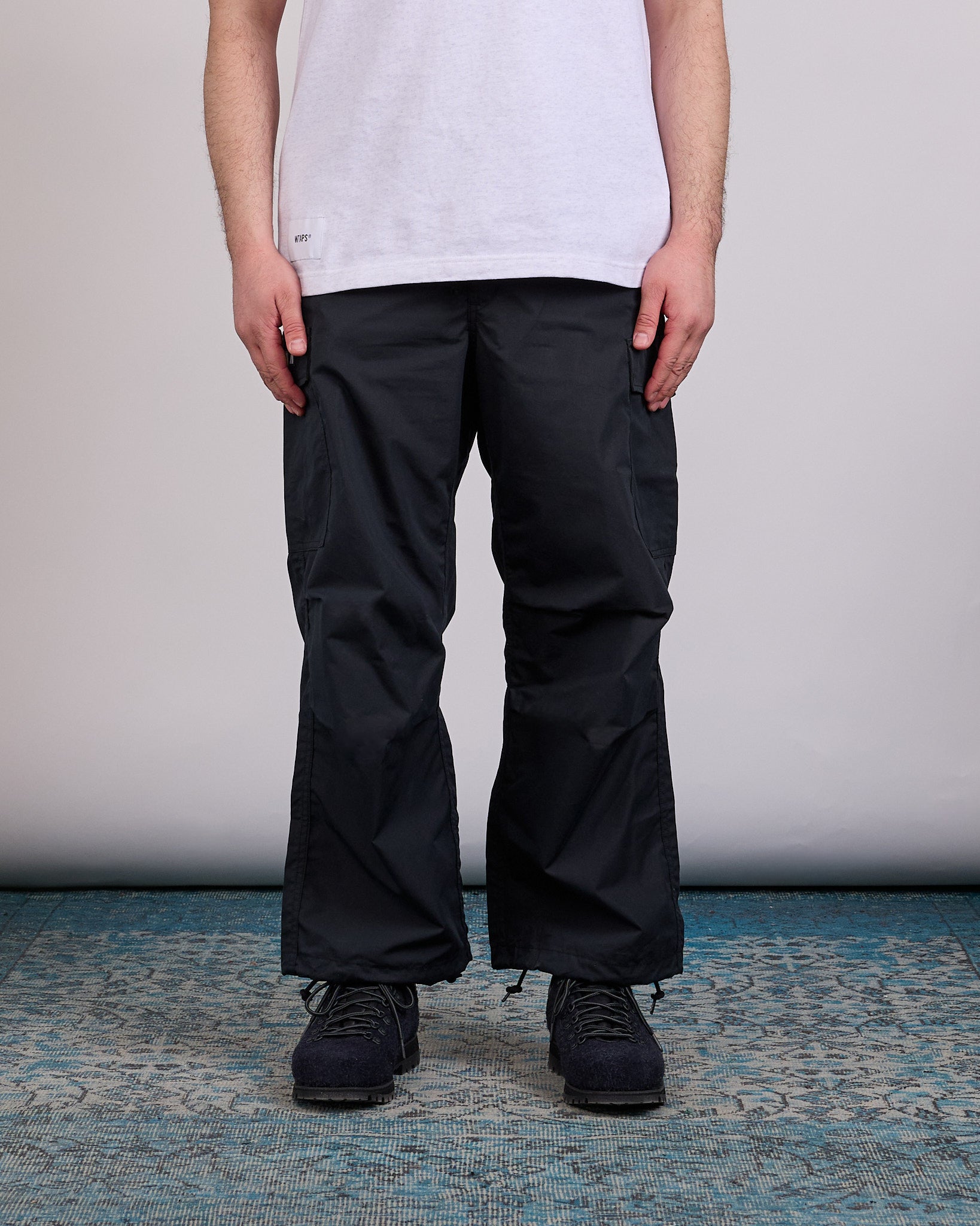 WTAPS MILT0001 NYCO Weather Cargo Pant Black – LESS 17