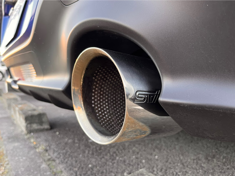BRZのSTIパフォーマンスマフラー・STI performance・STIに関する