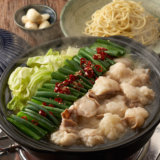 下処理済み】国産牛もつ鍋 -秘伝醤油味- 特製ちゃんぽん麺セット｜送料