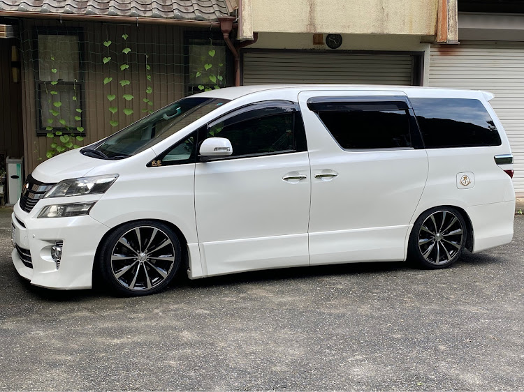 ヴェルファイアの20VELLFIRE・HKS車高調・コロナウイルスに負けるな