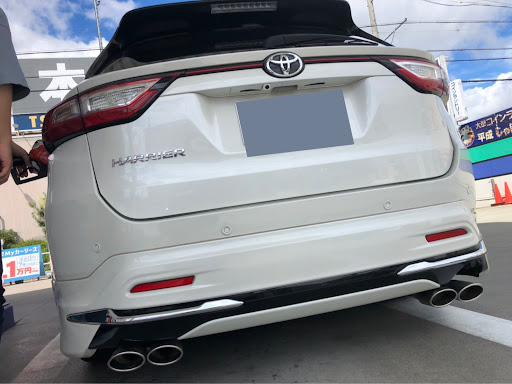 ハリアーのSUV・ハリアー60系後期・スリーキャッツ・4本出しに関する