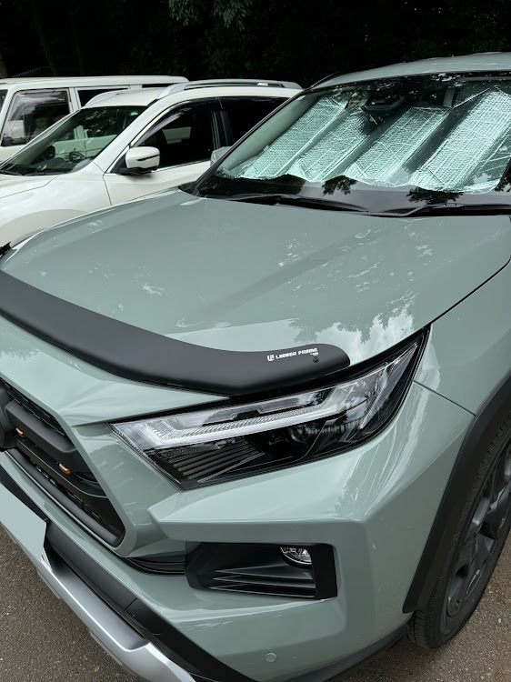 RAV4のLADDER FRAME・EGRバグガード・取付金具が固くてひと苦労