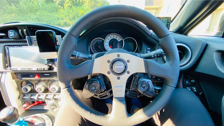 86のモモステ・momo レース・ワークスベルショートボス・ワークスベル