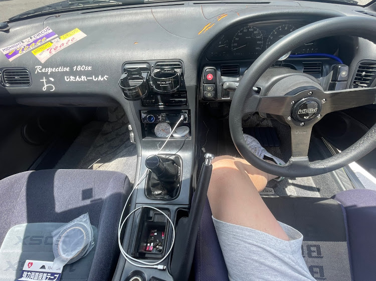 180SXの180sx・イメチェンしました・ダッシュボードマット・スーパー