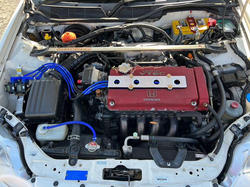 ステップワゴン DBA-RG1 ヘッドカバー タイプR 風 結晶塗装 【公式通販】