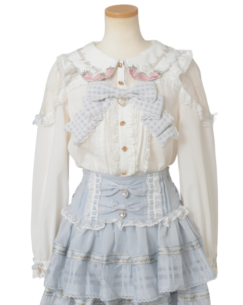 ストロベリー刺繍ブラウス ｜ LIZ LISA（リズリサ）公式通販 ｜ Tokyo