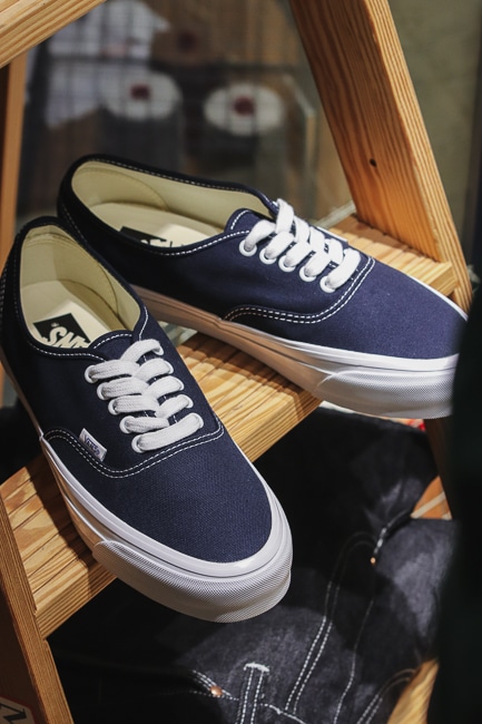 VANS [VANS PREMIUM Authentic Reissue 44]