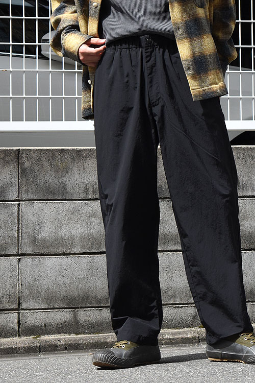 Goldwin-RELAX STRAIGHT EASY PANTS [DH/BK］