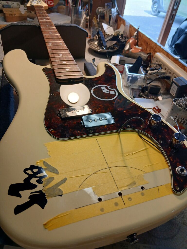 LAKLANDのプレシジョンベースのPJ化改造 - Loveless guitar